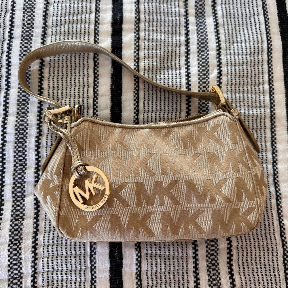 Michael Kors mini purse